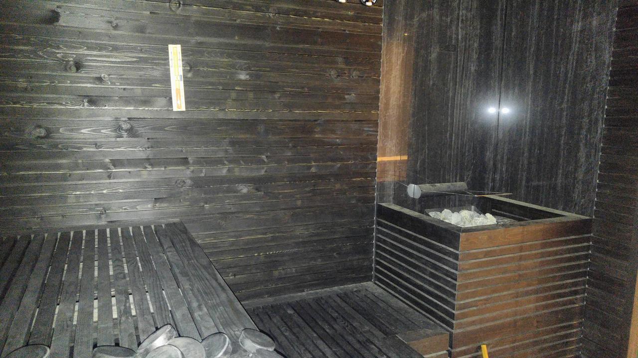 Hotel Flora Alpina กัมปีเตลโลดีฟัสซา ภายนอก รูปภาพ